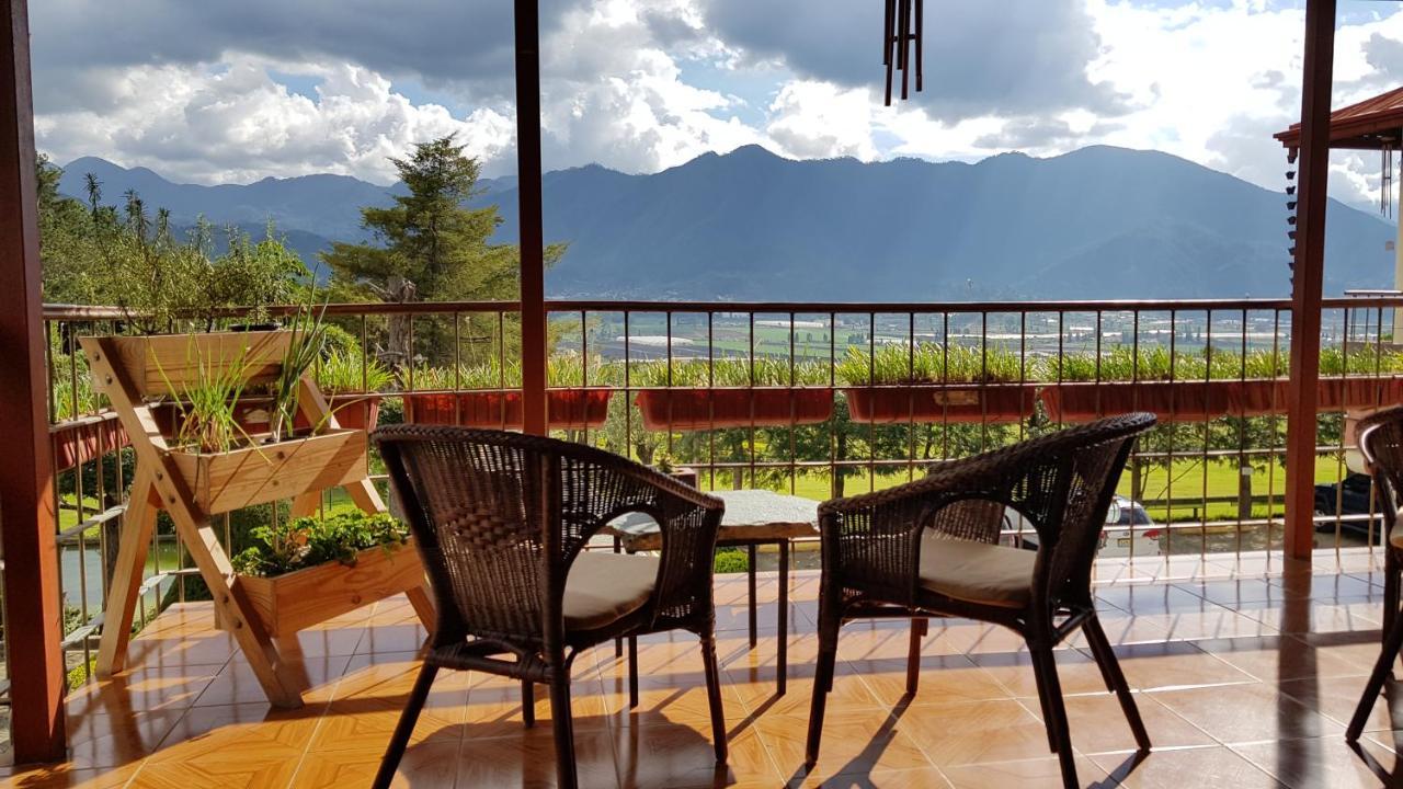 Hotel Altocerro Constanza Exterior photo